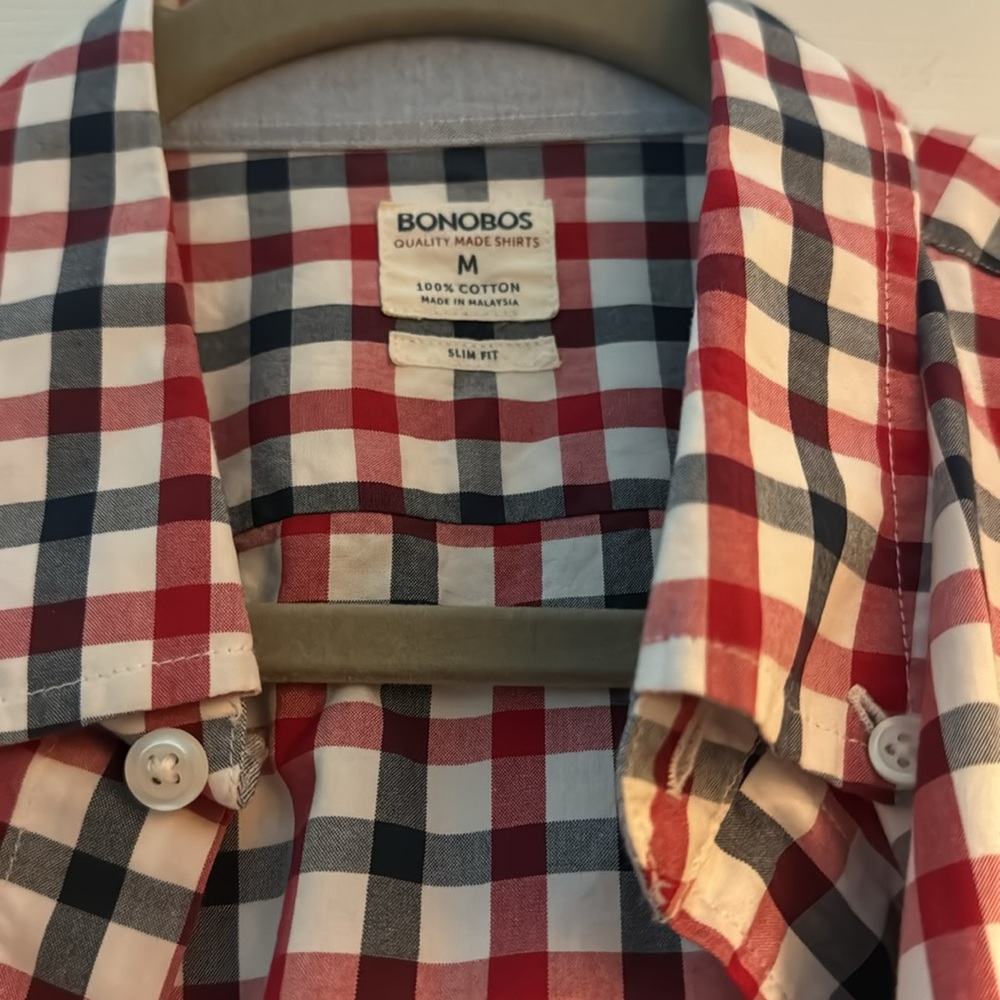 Men’s meduim red and blue plaid shirt - Picture 4 of 4